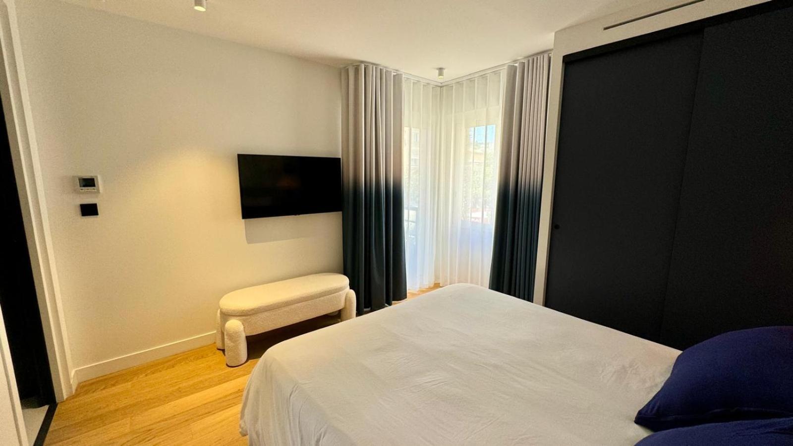 Appartement Luxueux Plein Centre De Cavalaire A 2Mn De La Plage المظهر الخارجي الصورة